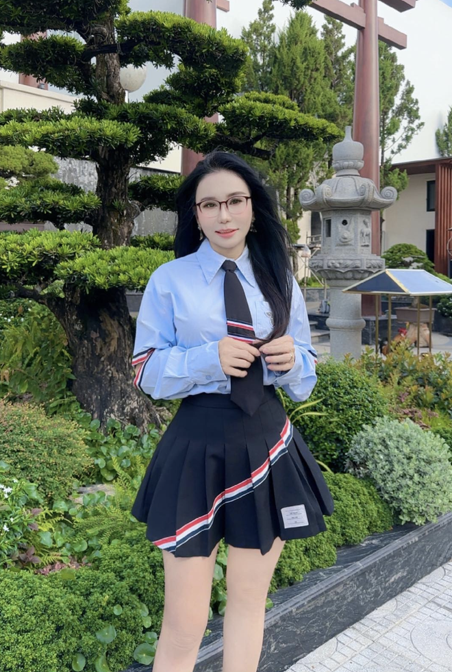 Nhan sắc "sếp em Mailisa" thời chưa dao k&eacute;o: Con g&aacute;i t&ocirc;i ngỡ mẹ l&agrave; b&agrave; ngoại- Ảnh 4.