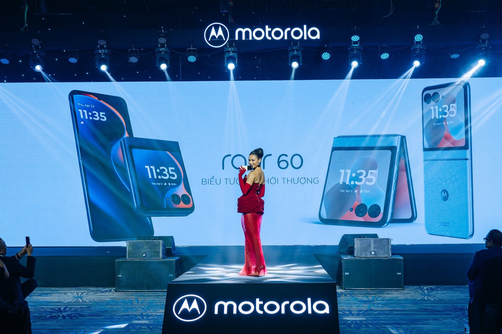 Motorola chính thức tái ngộ Việt Nam: Ra mắt 5 mẫu điện thoại, giá chưa đến 3 triệu đã có pin 7.000mAh- Ảnh 1.