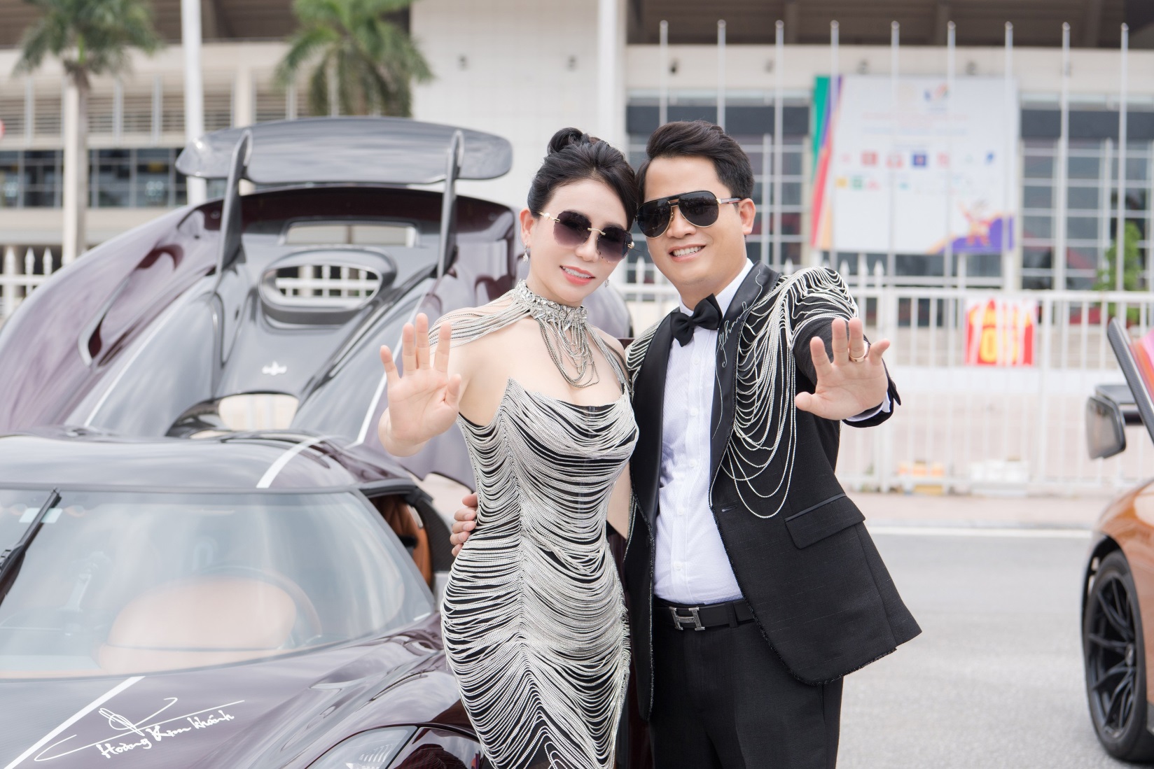 H&ocirc;n nh&acirc;n của người gi&agrave;u: Mailisa dạy chị em c&aacute;ch y&ecirc;u chồng "hot" cỡ n&agrave;y!- Ảnh 1.