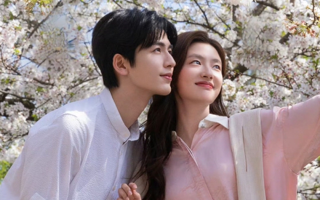 Vô ơn như mỹ nhân này xứng đáng biến mất khỏi showbiz: Bôi nhọ người giúp mình nổi tiếng, ăn không nói có trắng trợn- Ảnh 4.