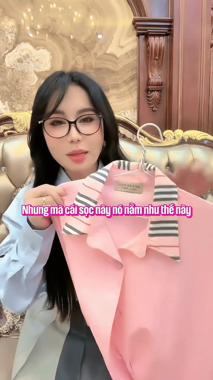 Quất đồ hiệu theo lô kiểu Mailisa: Một mẫu sơmi chốt luôn vài trăm cái, váy có tới cả nghìn chiếc- Ảnh 7. Quất đồ hiệu theo lô kiểu Mailisa: Một mẫu sơmi chốt luôn vài trăm cái, váy có tới cả nghìn chiếc- Ảnh 7.