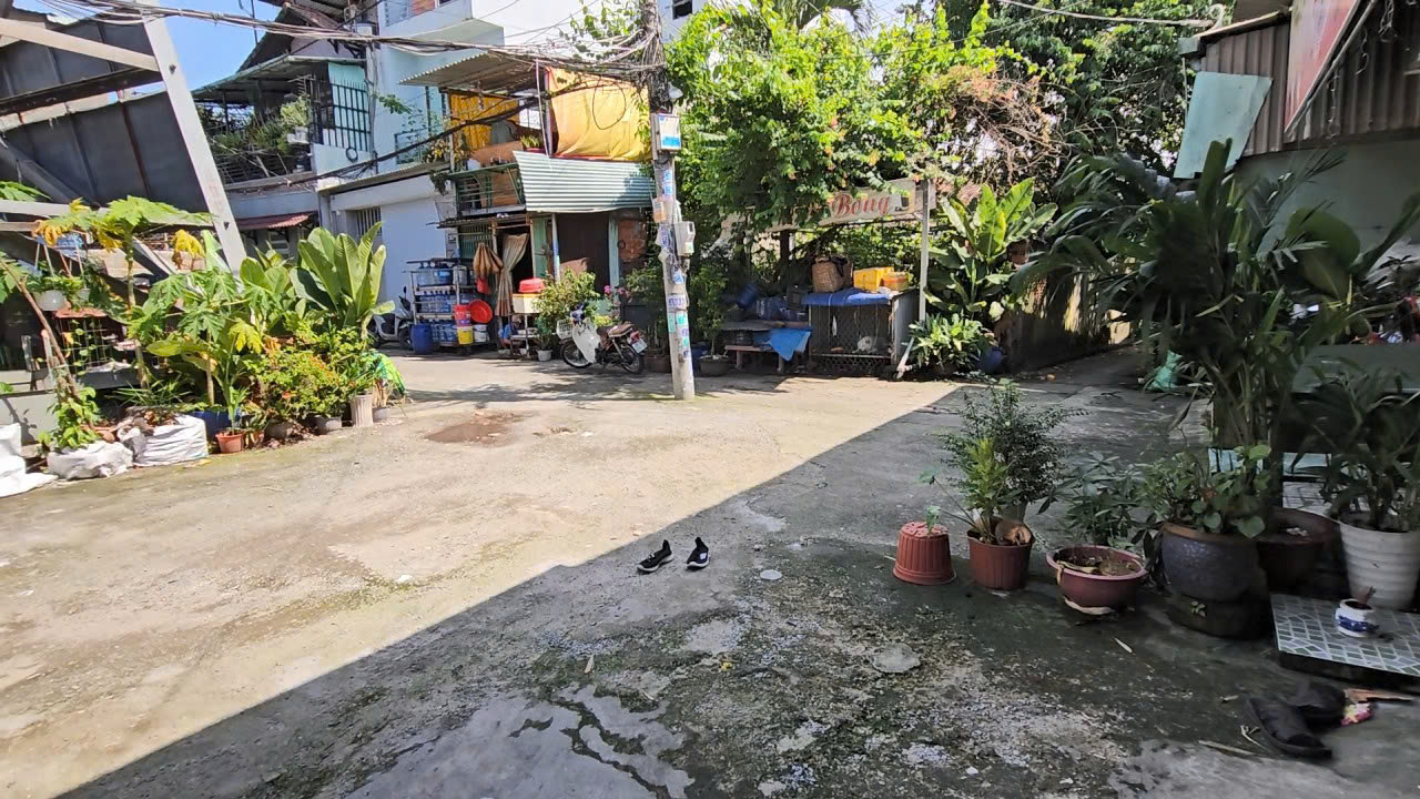 TP HCM: Án mạng tại xã Bà Điểm nghi do giành hát karaoke- Ảnh 1.