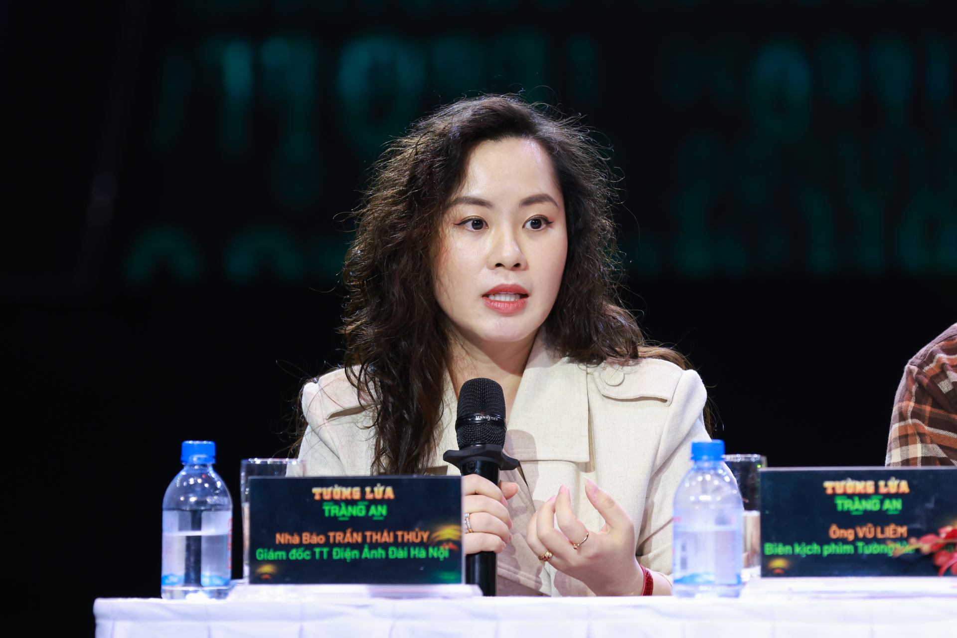 Bắt giữ TikToker H&agrave; Nội lừa đảo 5.300 tỷ đồng, lần đầu ti&ecirc;n Việt Nam triệt ph&aacute; ổ tội phạm xuy&ecirc;n bi&ecirc;n giới- Ảnh 4.