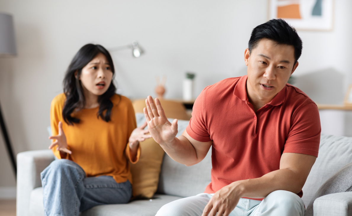 Mỗi tháng đưa vợ 30 triệu lo chi tiêu suốt 3 năm, đến ngày cần tiền, tôi hỏi xem tiết kiệm được bao nhiêu thì giật mình choáng váng- Ảnh 1.