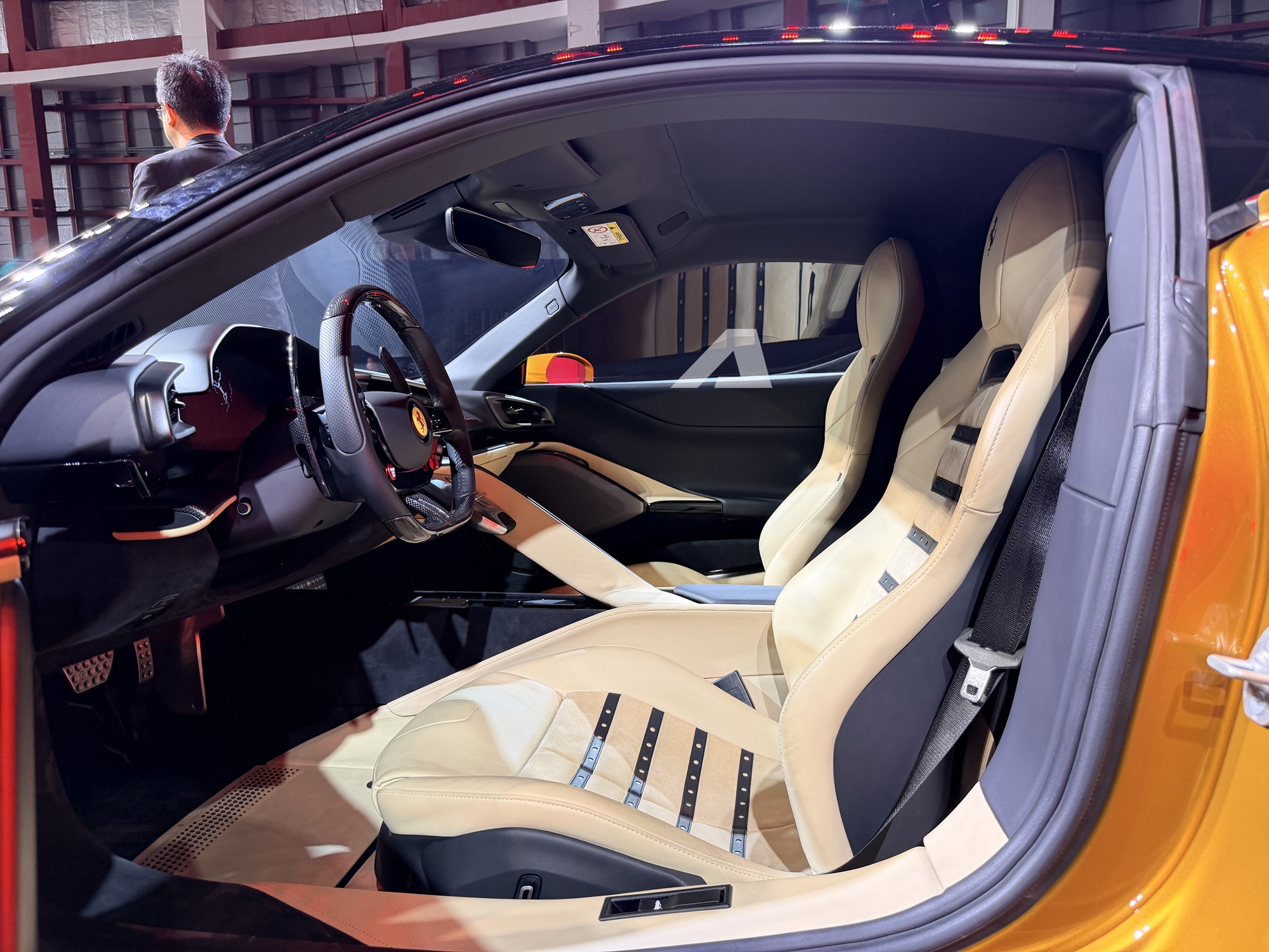 Sang Thái xem Ferrari 849 Testarossa về Việt Nam năm sau: Giá từ 35 tỷ đồng, số lượng giới hạn, đã có khách Việt đầu tiên đặt mua- Ảnh 12. Sang Thái xem Ferrari 849 Testarossa về Việt Nam năm sau: Giá từ 35 tỷ đồng, số lượng giới hạn, đã có khách Việt đầu tiên đặt mua- Ảnh 12.