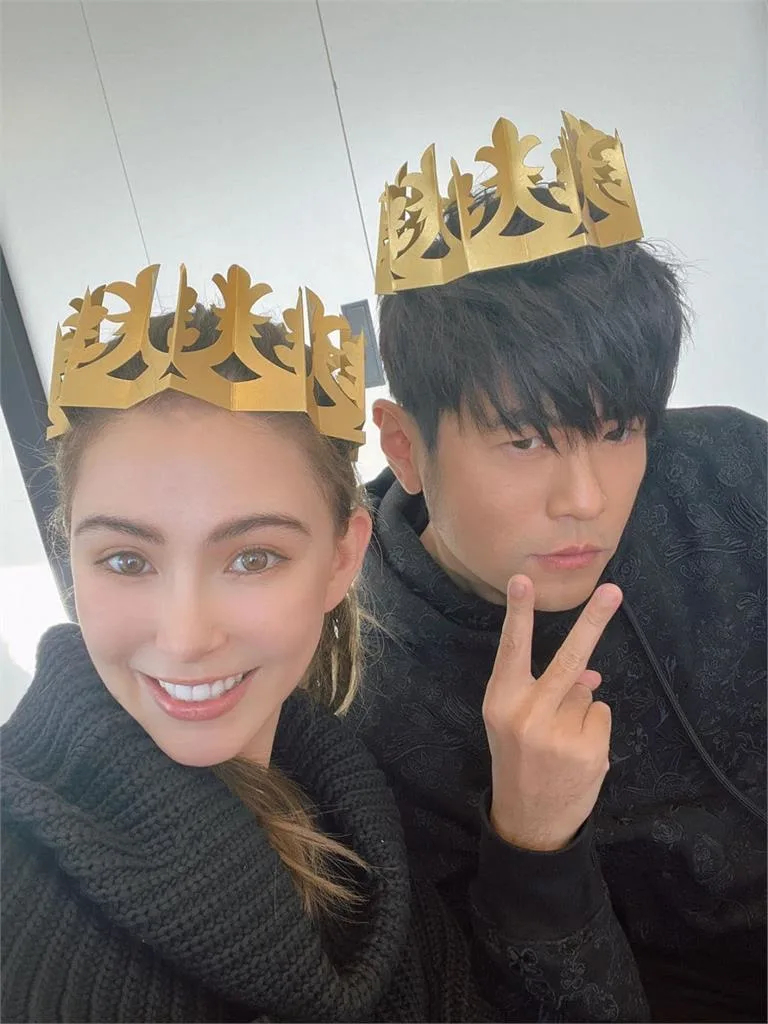 Bí mật động trời về tấm ảnh “hoàng tử showbiz” ngoại tình với vợ bạn thân ở căn hộ 53 tỷ- Ảnh 2. Bí mật động trời về tấm ảnh “hoàng tử showbiz” ngoại tình với vợ bạn thân ở căn hộ 53 tỷ- Ảnh 2.