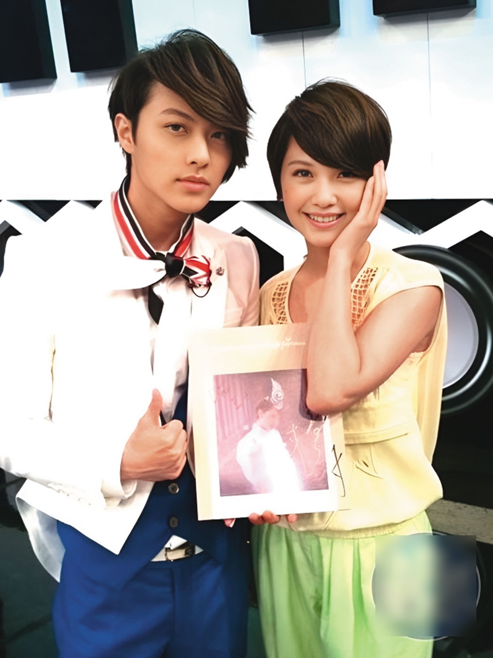 Bí mật động trời về tấm ảnh “hoàng tử showbiz” ngoại tình với vợ bạn thân ở căn hộ 53 tỷ- Ảnh 7. Bí mật động trời về tấm ảnh “hoàng tử showbiz” ngoại tình với vợ bạn thân ở căn hộ 53 tỷ- Ảnh 7.