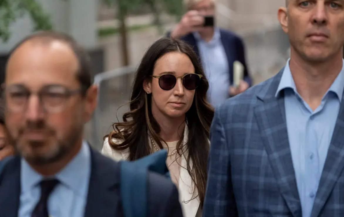 Bi hài JPMorgan bị 1 nữ founder lừa 175 triệu USD nhưng vẫn phải chi tiền cho người này nâng cấp khách sạn, thuê luật sư- Ảnh 1.