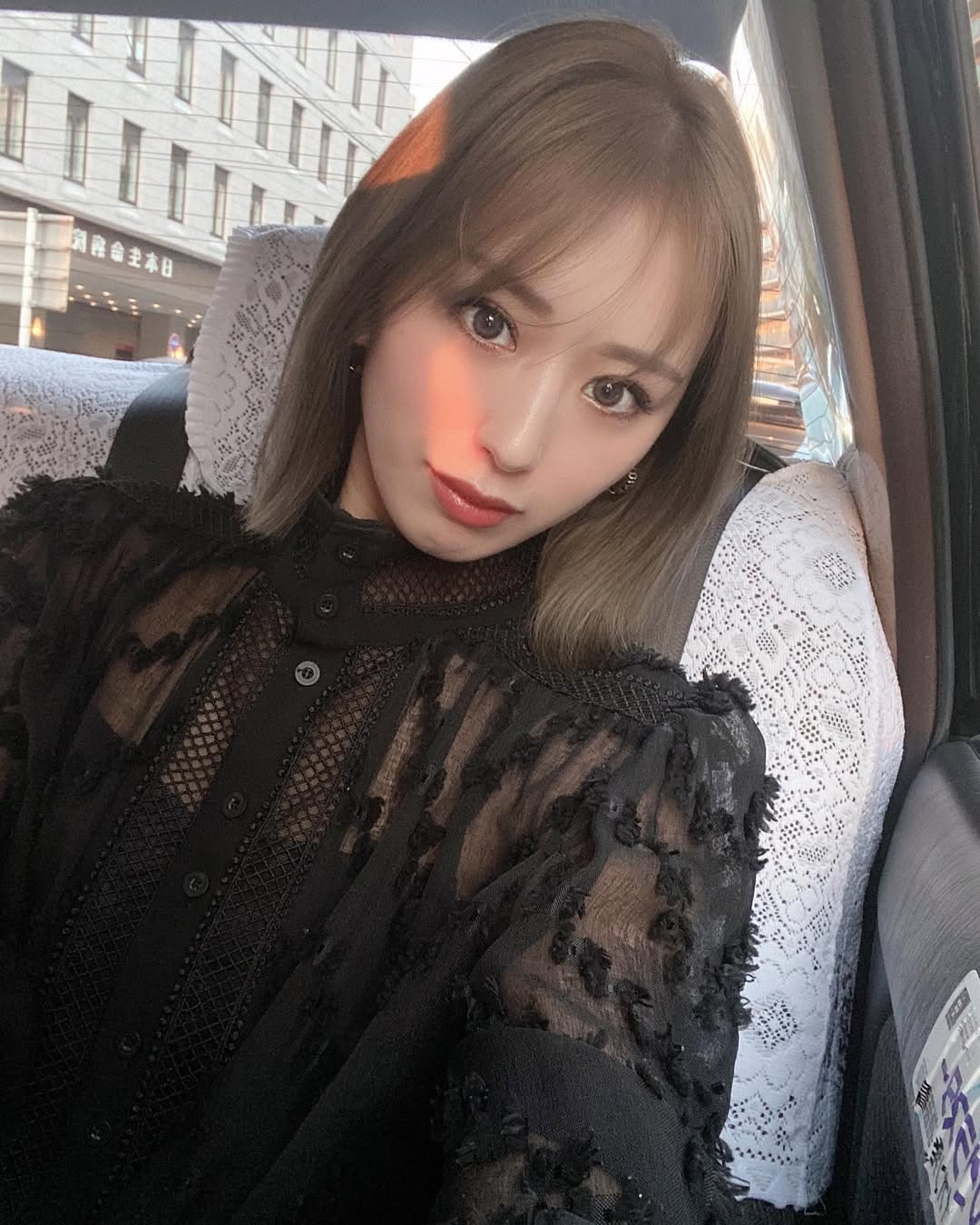 "Quả báo nhãn tiền" cho nữ ca sĩ 17 tuổi ngoại tình, cướp chồng của chị gái cùng nhóm- Ảnh 7. "Quả báo nhãn tiền" cho nữ ca sĩ 17 tuổi ngoại tình, cướp chồng của chị gái cùng nhóm- Ảnh 7.