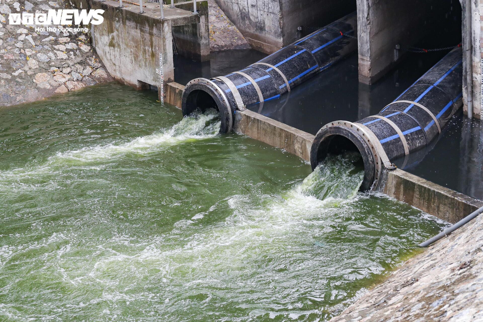 S&ocirc;ng T&ocirc; Lịch nh&igrave;n từ tr&ecirc;n cao trước khi 'lột x&aacute;c' th&agrave;nh c&ocirc;ng vi&ecirc;n xanh- Ảnh 20.
