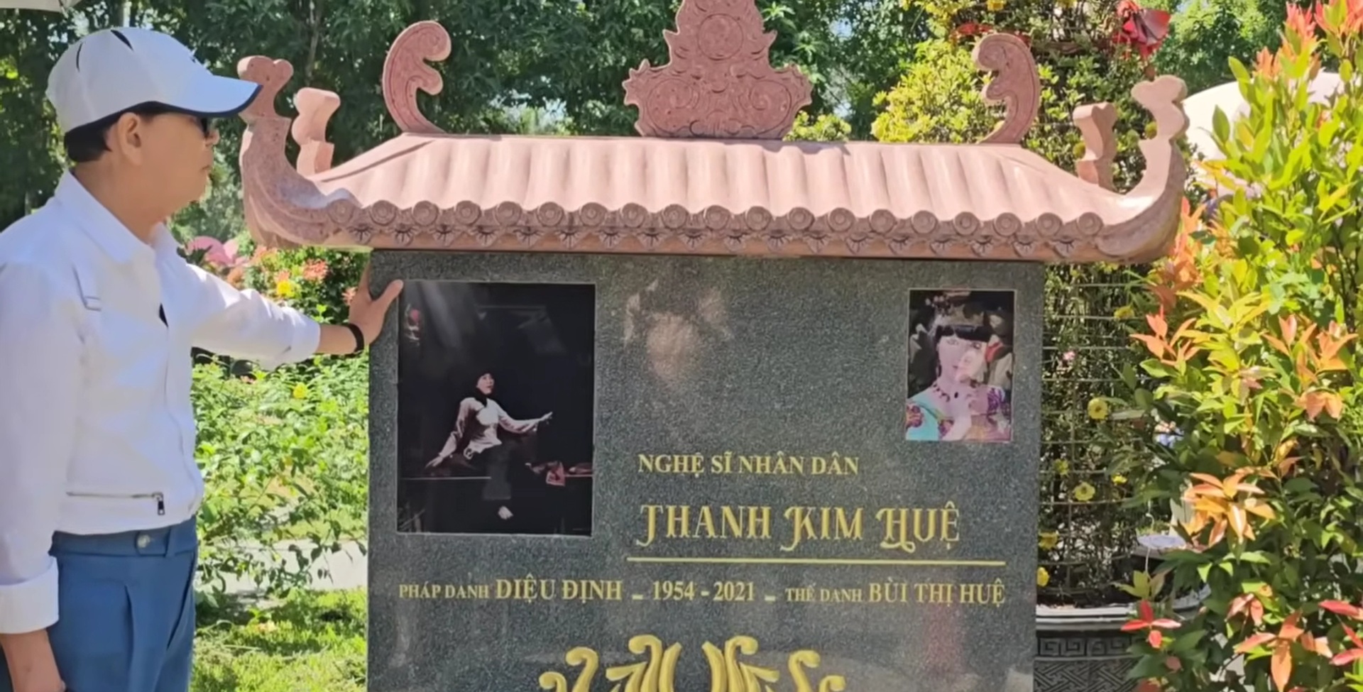 Nam NSND 80 tuổi vừa trải qua 2 cuộc phẫu thuật đã tới mộ vợ làm 1 việc- Ảnh 4.