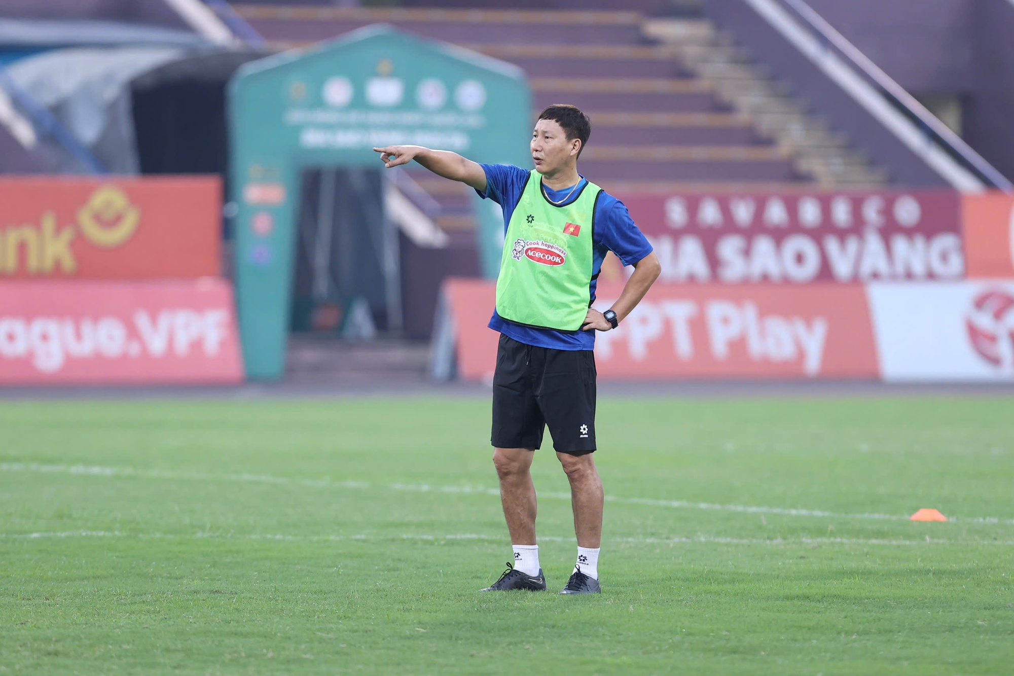 Xuân Son xuất hiện với giao diện cực ngầu, tuyển Việt Nam lên đường, sắp gieo sầu cho Malaysia?- Ảnh 6. Xuân Son xuất hiện với giao diện cực ngầu, tuyển Việt Nam lên đường, sắp gieo sầu cho Malaysia?- Ảnh 6.