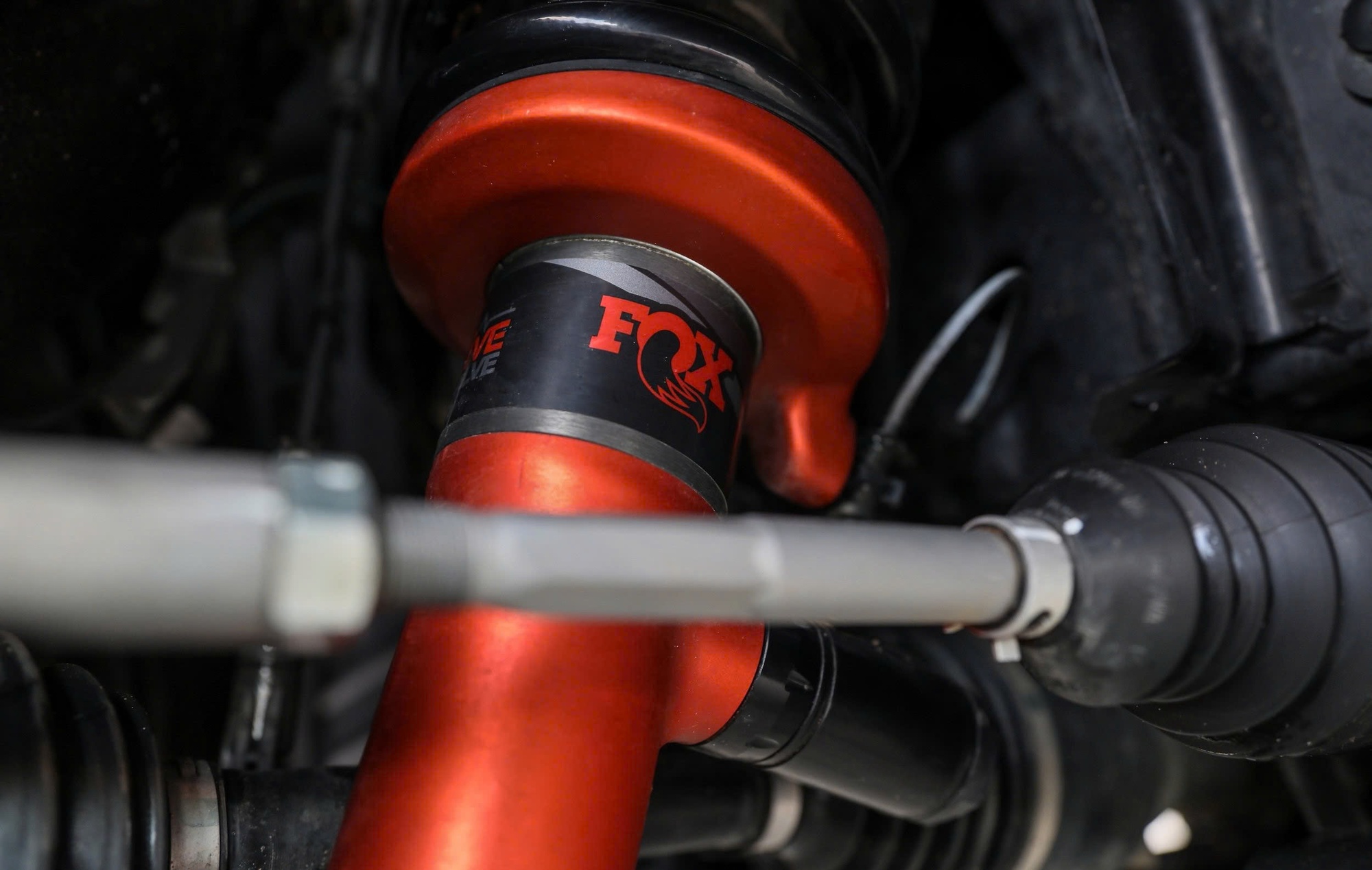 Ford Ranger có thêm bản thể thao: Ngoại hình mới, mâm chuyên địa hình, giá quy đổi tới 1,75 tỷ đồng- Ảnh 4. Ford Ranger có thêm bản thể thao: Ngoại hình mới, mâm chuyên địa hình, giá quy đổi tới 1,75 tỷ đồng- Ảnh 4.