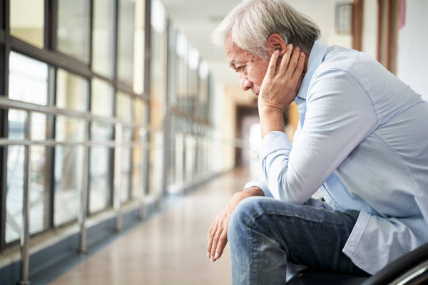 Lương hưu 5 triệu m&agrave; t&ocirc;i sống kh&ocirc;ng vui vẻ nổi: Đơn độc, con c&aacute;i bỏ mặc- Ảnh 1.