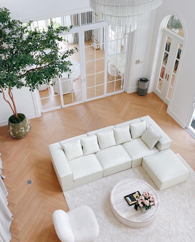 Bên trong biệt thự 8.000m2, gần 140 tỷ của ma nữ đẹp nhất Thái Lan Bên trong biệt thự 8.000m2, gần 140 tỷ của ma nữ đẹp nhất Thái Lan