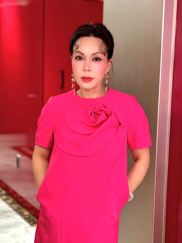 Khối tài sản hàng trăm tỷ của Việt Hương- Ảnh 1. Khối tài sản hàng trăm tỷ của Việt Hương- Ảnh 1.