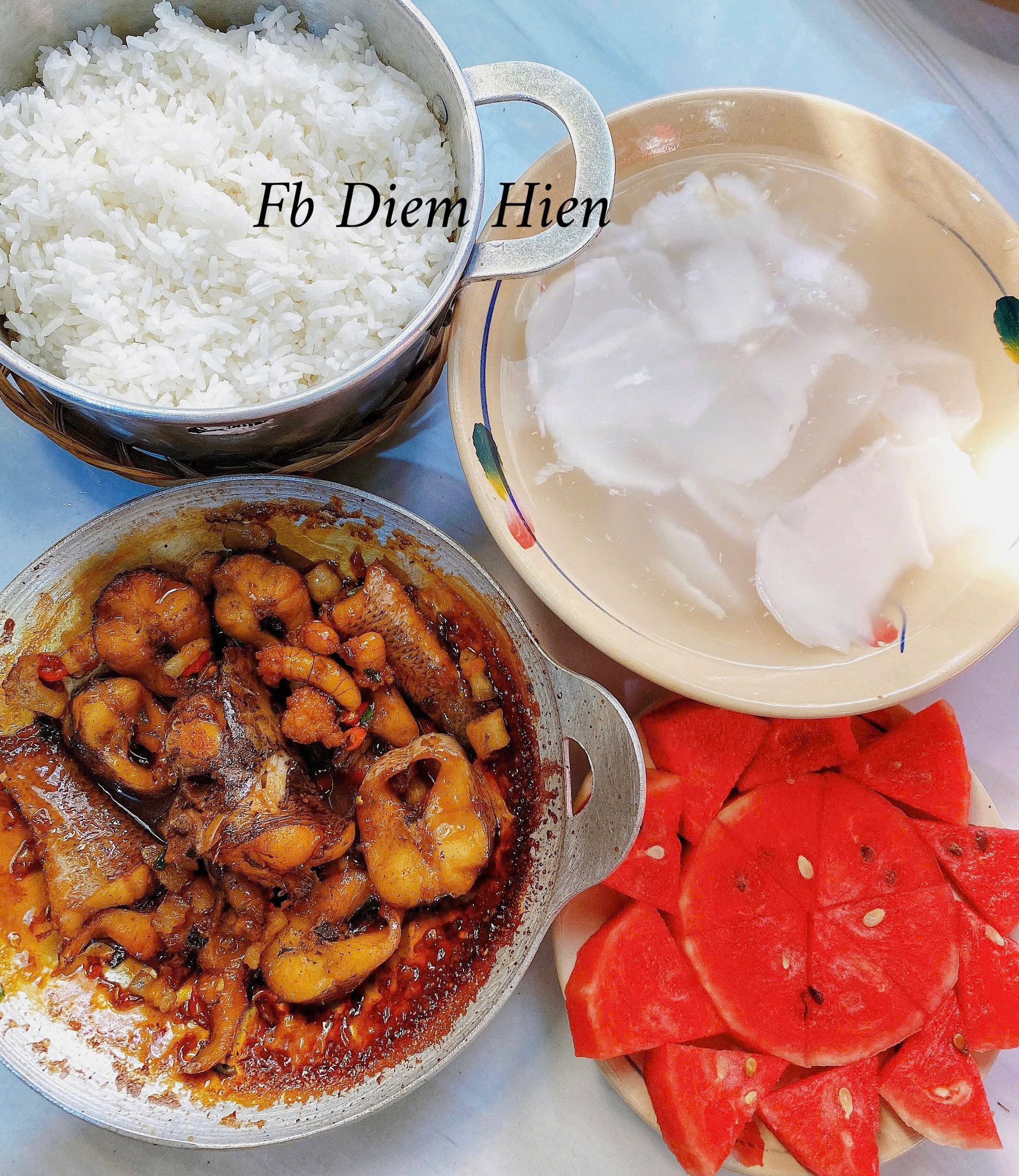 Seri "cơm nh&agrave; 2 m&oacute;n" của mom ở Bến Tre khuấy đảo MXH, nấu trong 30 ph&uacute;t m&agrave; m&oacute;n n&agrave;o cũng ngon như ở tiệm- Ảnh 3.