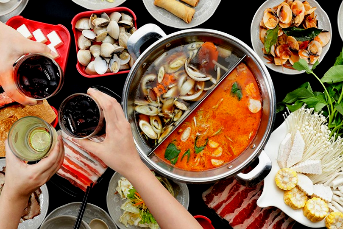 Cái kết đắng cho việc ăn lẩu 3 ngày liên tiếp: Bác sĩ cảnh báo 3 việc KHÔNG làm để tránh nguy cơ sức khỏe!- Ảnh 2. Cái kết đắng cho việc ăn lẩu 3 ngày liên tiếp: Bác sĩ cảnh báo 3 việc KHÔNG làm để tránh nguy cơ sức khỏe!- Ảnh 2.