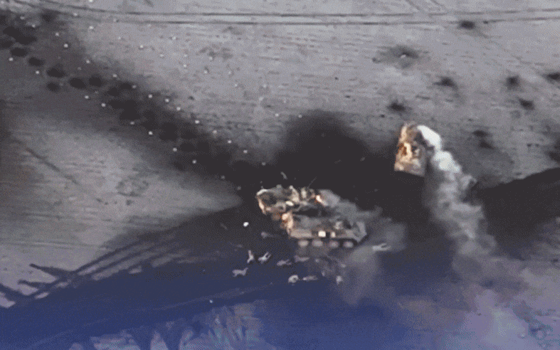 Ukraine x&aacute;c nhận r&uacute;t qu&acirc;n, Nga tuy&ecirc;n bố 