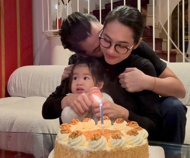 Bí mật muốn giấu kín của Á hậu Việt có con với chồng Việt kiều hơn 2 tuổi, vừa gặp đã muốn cưới- Ảnh 1. Bí mật muốn giấu kín của Á hậu Việt có con với chồng Việt kiều hơn 2 tuổi, vừa gặp đã muốn cưới- Ảnh 1.