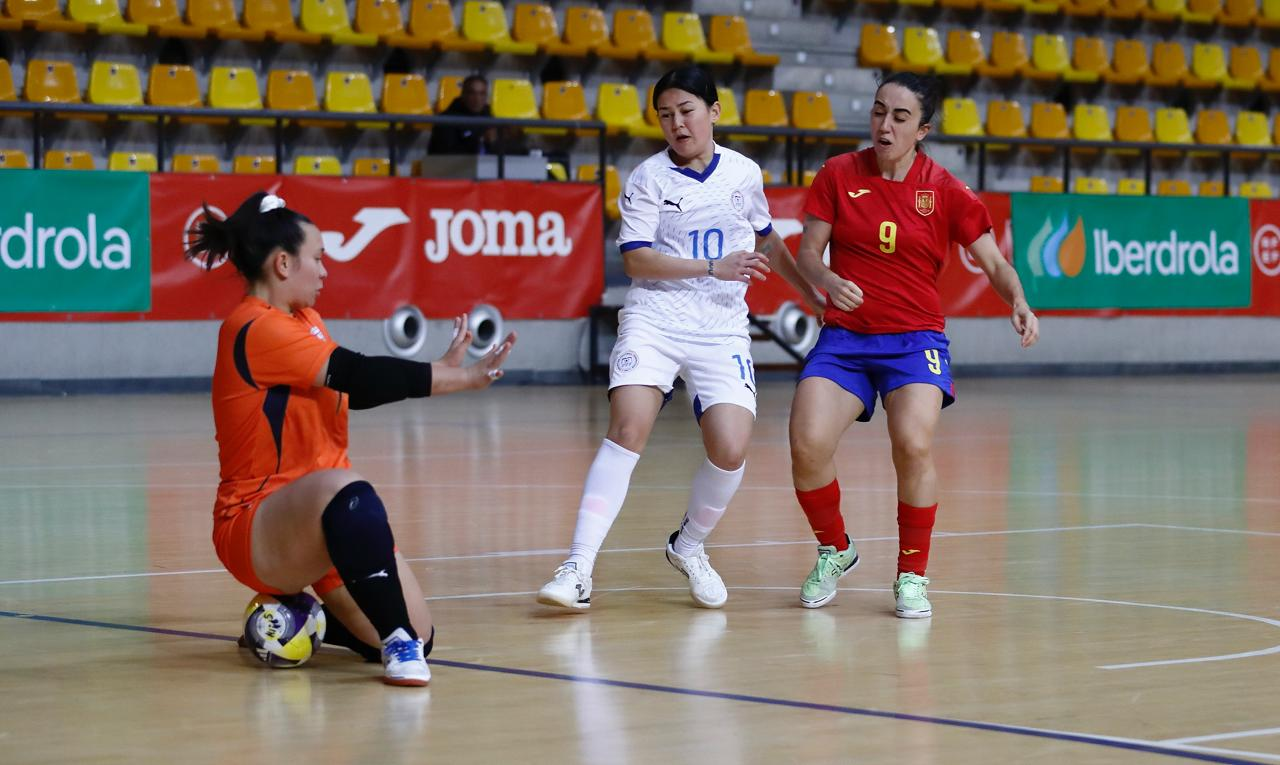 Đội tuyển ở Đông Nam Á vỡ trận, thảm bại trước Tây Ban Nha sát ngày đấu World Cup- Ảnh 1. Đội tuyển ở Đông Nam Á vỡ trận, thảm bại trước Tây Ban Nha sát ngày đấu World Cup- Ảnh 1.