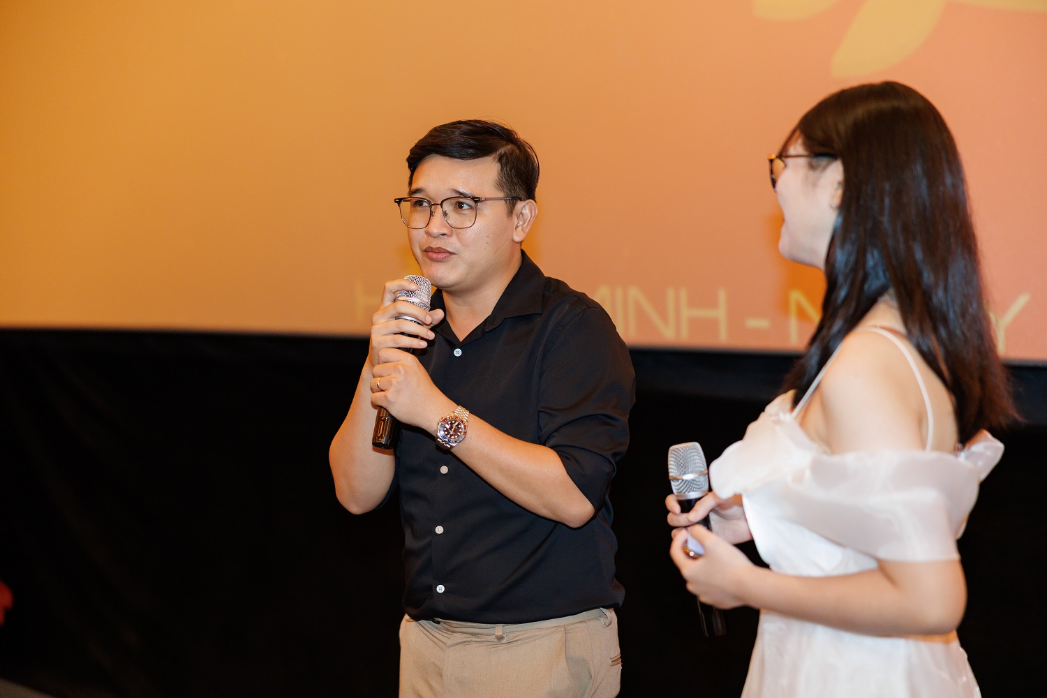 "Đạo diễn trăm tỷ" Lê Thanh Hòa và biên kịch Bình Bồng Bột "tiếp lửa" cho thế hệ trẻ- Ảnh 5.