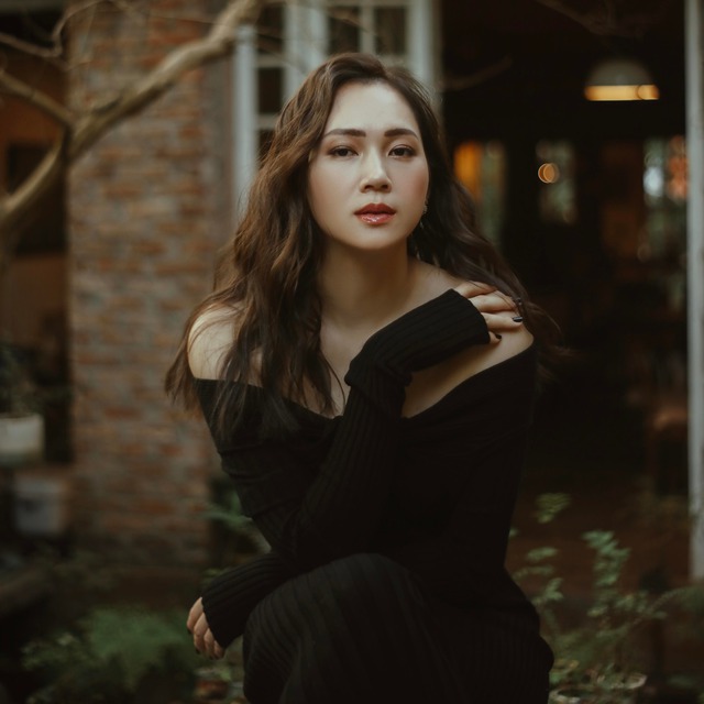 Siêu mẫu Việt làm Tổng Giám đốc công ty xuất khẩu, đưa 1,5 tấn chanh leo sang Úc, bán hàng nghìn sản phẩm cà phê trên Amazon - Ảnh 1. Siêu mẫu Việt làm Tổng Giám đốc công ty xuất khẩu, đưa 1,5 tấn chanh leo sang Úc, bán hàng nghìn sản phẩm cà phê trên Amazon - Ảnh 1.