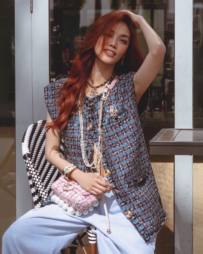 Thót tim với áo hở bạo của dâu hào môn Lan Khuê- Ảnh 9.