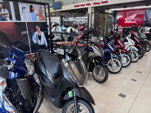 Xe máy Honda tăng giá, các hãng khác giảm- Ảnh 1. Xe máy Honda tăng giá, các hãng khác giảm- Ảnh 1.