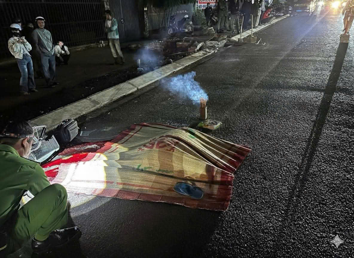 Tài xế xe đầu kéo vi phạm nồng độ cồn, tông người tử vong- Ảnh 1. Tài xế xe đầu kéo vi phạm nồng độ cồn, tông người tử vong- Ảnh 1.