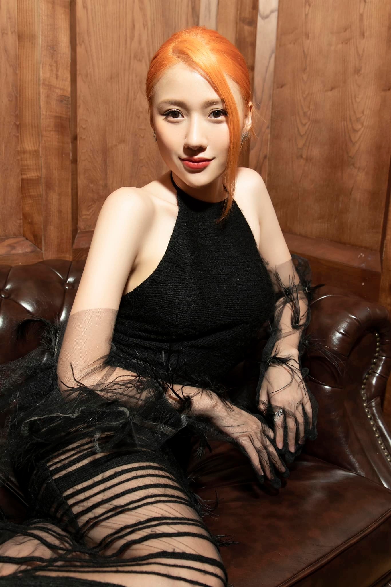 Mỹ nhân Việt duy nhất đóng 2 phim đầu tay đã cán mốc 1.000 tỷ đồng, nhan sắc thăng hạng ngoạn mục không ai chê nổi- Ảnh 5. Mỹ nhân Việt duy nhất đóng 2 phim đầu tay đã cán mốc 1.000 tỷ đồng, nhan sắc thăng hạng ngoạn mục không ai chê nổi- Ảnh 5.