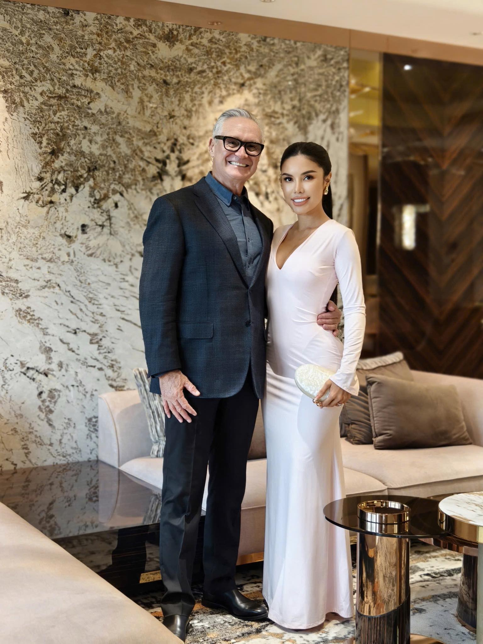 Rể Tây lớn tuổi hơn mẹ vợ Việt, kể chuyện “dở khóc dở cười” khi sống cùng nhà- Ảnh 2. Rể Tây lớn tuổi hơn mẹ vợ Việt, kể chuyện “dở khóc dở cười” khi sống cùng nhà- Ảnh 2.