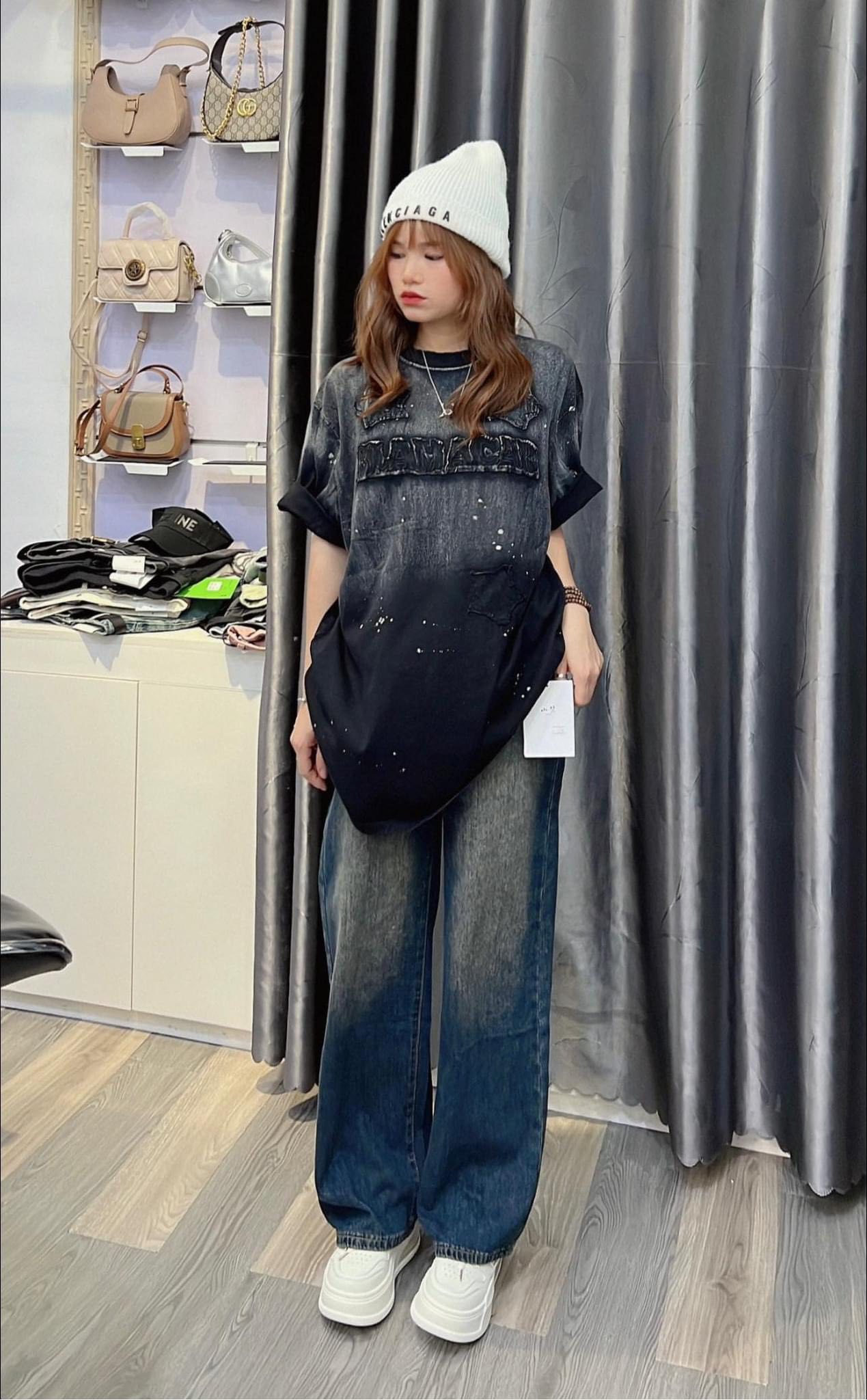 Cặp vợ chồng chi 3 tỷ x&acirc;y nh&agrave; như cổ t&iacute;ch tr&ecirc;n v&ugrave;ng n&uacute;i Tuy&ecirc;n Quang: View triệu đ&ocirc;, 0 đồng rau củ- Ảnh 1.