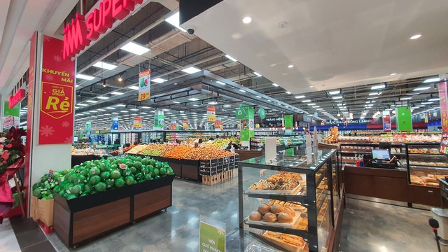 Trung tâm thương mại 20 triệu USD chính thức có mặt tại thành phố đáng sống nhất Việt Nam - Ảnh 3.