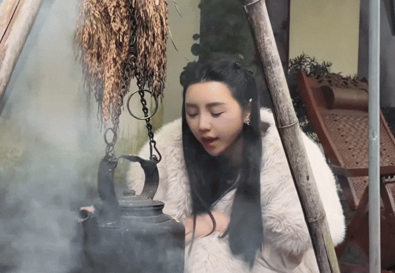 Mỹ nhân Việt đẹp đến mức được khen như Phạm Băng Băng, giờ tăng cân visual suýt không nhận ra- Ảnh 1. Mỹ nhân Việt đẹp đến mức được khen như Phạm Băng Băng, giờ tăng cân visual suýt không nhận ra- Ảnh 1.