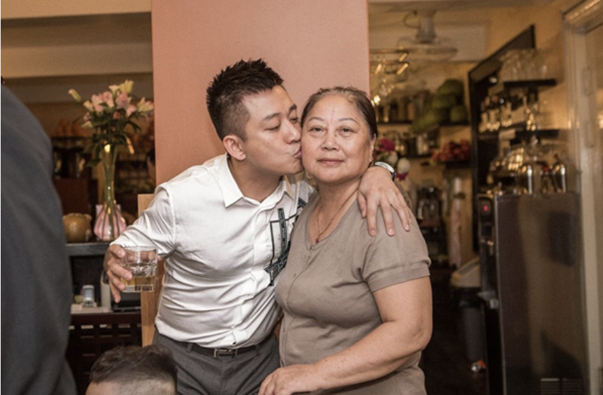 Bằng Kiều lại vướng tranh cãi, phải lập tức xoá bài về mẹ Tuấn Hưng- Ảnh 7. Bằng Kiều lại vướng tranh cãi, phải lập tức xoá bài về mẹ Tuấn Hưng- Ảnh 7.