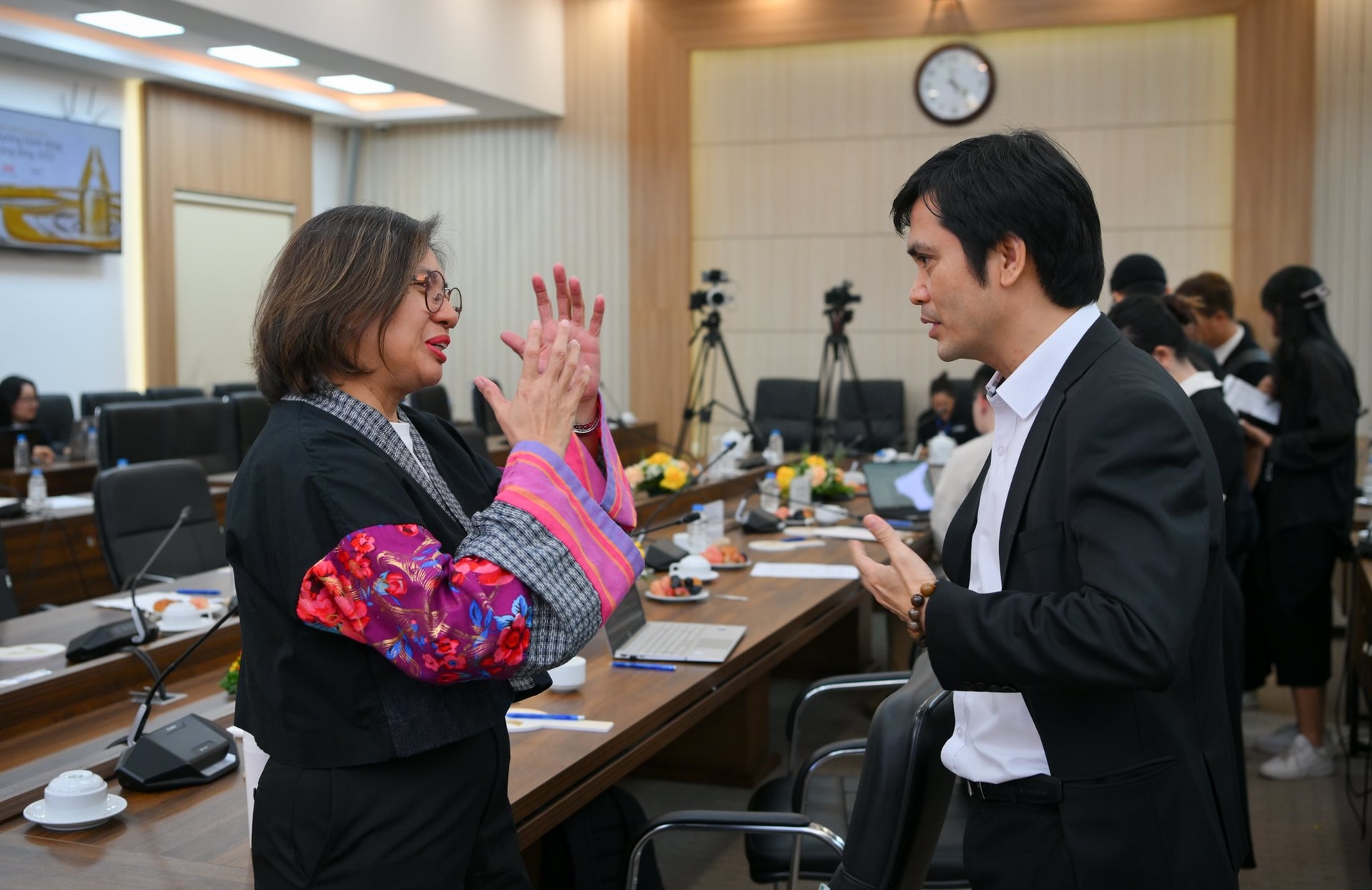 "Chấm điểm các dự án ở Chung khảo Human Act Prize rất khó..." - Ảnh 2.