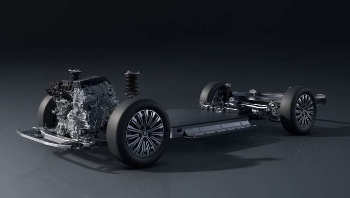 Cuộc đấu MPV cỡ lớn: BYD M9 thách thức 'đồng hương' GAC M8- Ảnh 3.