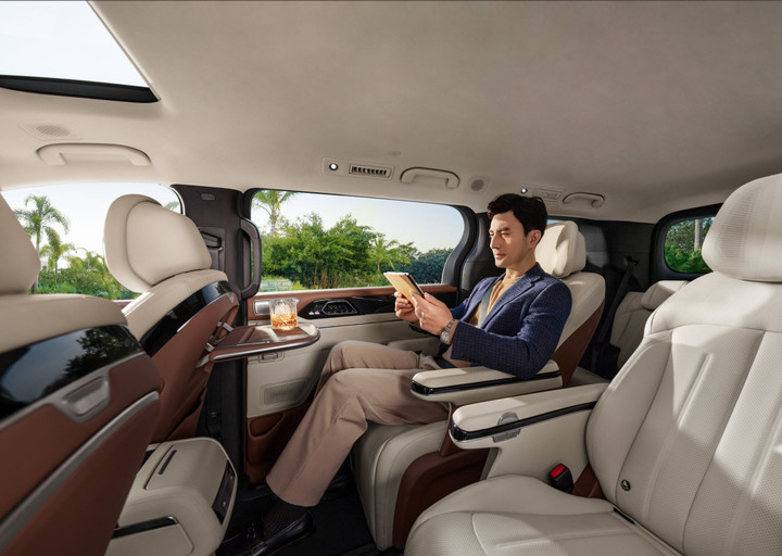 Cuộc đấu MPV cỡ lớn: BYD M9 thách thức 'đồng hương' GAC M8- Ảnh 6.