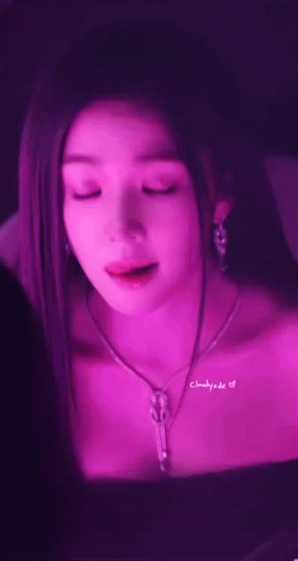 Đệ nhất mỹ nh&acirc;n đẹp đến mức 11 năm kh&ocirc;ng ai so&aacute;n ng&ocirc;i, bị tẩy chay rồi lại "quay xe" chỉ nhờ nhan sắc- Ảnh 1.