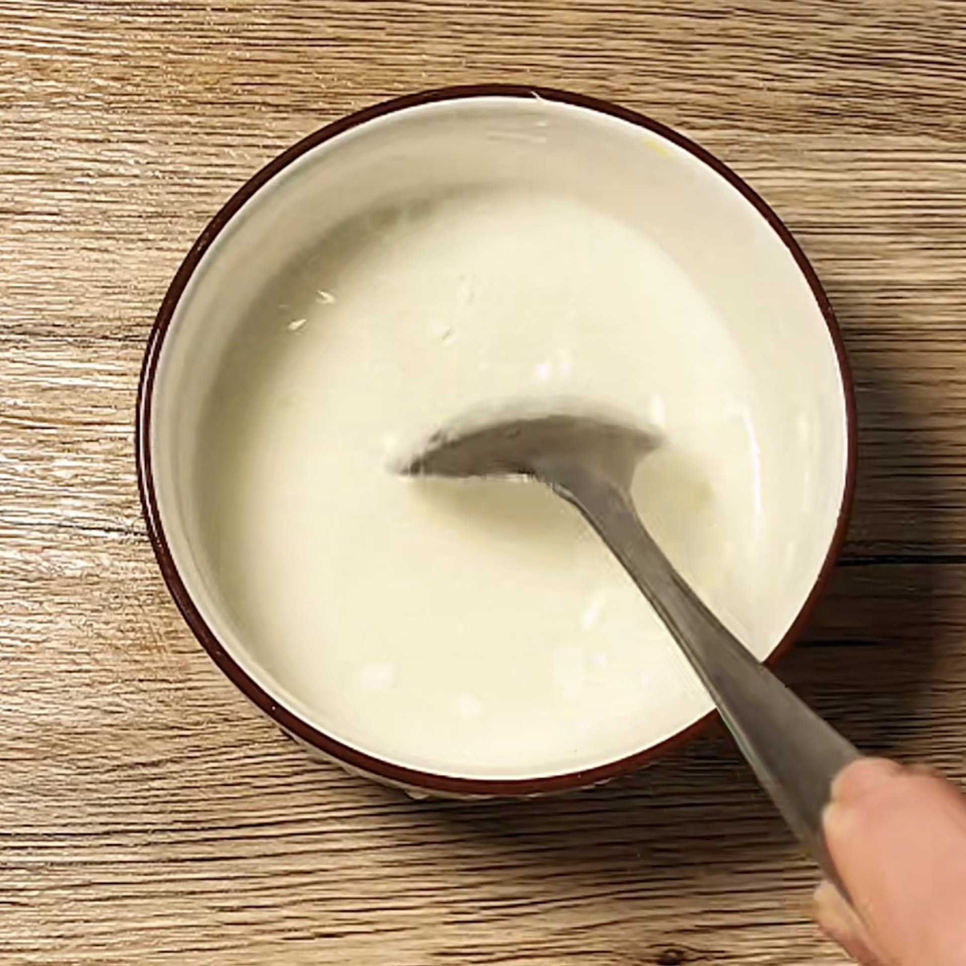 Tại sao nên cho cơm nguội vào dầu đã chiên?- Ảnh 3.