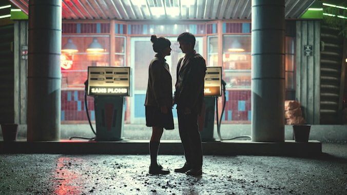 B&iacute; mật đằng sau cảnh n&oacute;ng phim Sex Education: D&agrave;n diễn vi&ecirc;n phải c&ugrave;ng nhau l&agrave;m 1 điều trước khi quay- Ảnh 5.