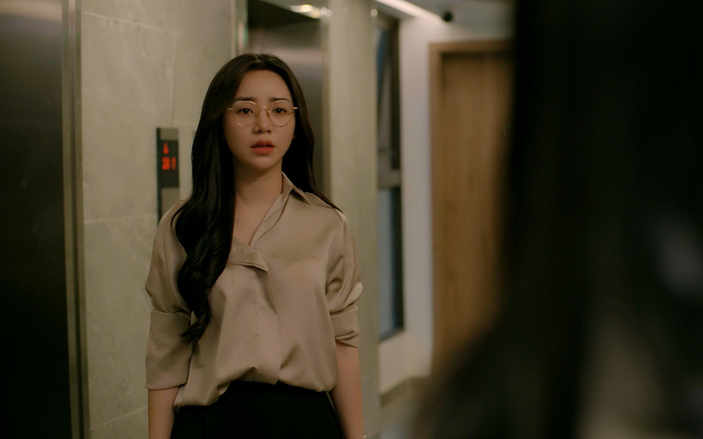 Mỹ nh&acirc;n Việt đ&oacute;ng li&ecirc;n tiếp 3 phim giờ v&agrave;ng top 1 rating cả nước, mặt đẹp diễn hay flex cả đời cũng được- Ảnh 2.