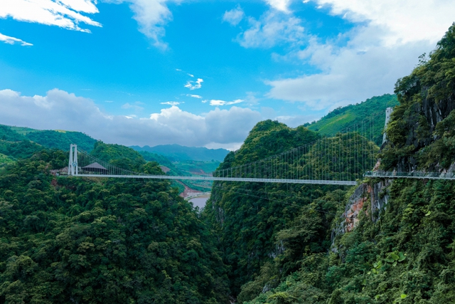 Việt Nam sở hữu công trình 800 tỷ dài nhất thế giới, "phá đảo" kỷ lục của Trung Quốc - Ảnh 1.