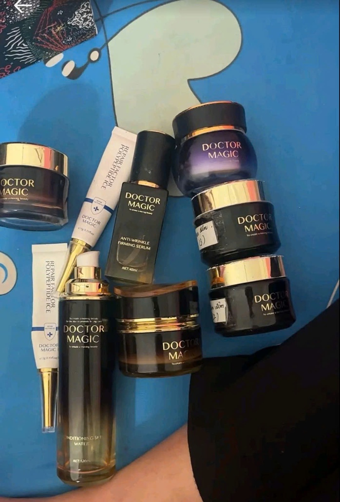 Mailisa có động thái lạ giữa lùm xùm nguồn gốc - chất lượng mỹ phẩm Doctor Magic- Ảnh 5. Mailisa có động thái lạ giữa lùm xùm nguồn gốc - chất lượng mỹ phẩm Doctor Magic- Ảnh 5.