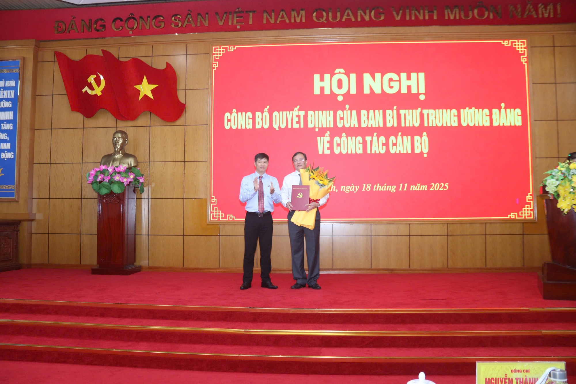 Ông Lê Văn Hẳn được giới thiệu bầu làm Chủ tịch UBND tỉnh Tây Ninh- Ảnh 2. Ông Lê Văn Hẳn được giới thiệu bầu làm Chủ tịch UBND tỉnh Tây Ninh- Ảnh 2.