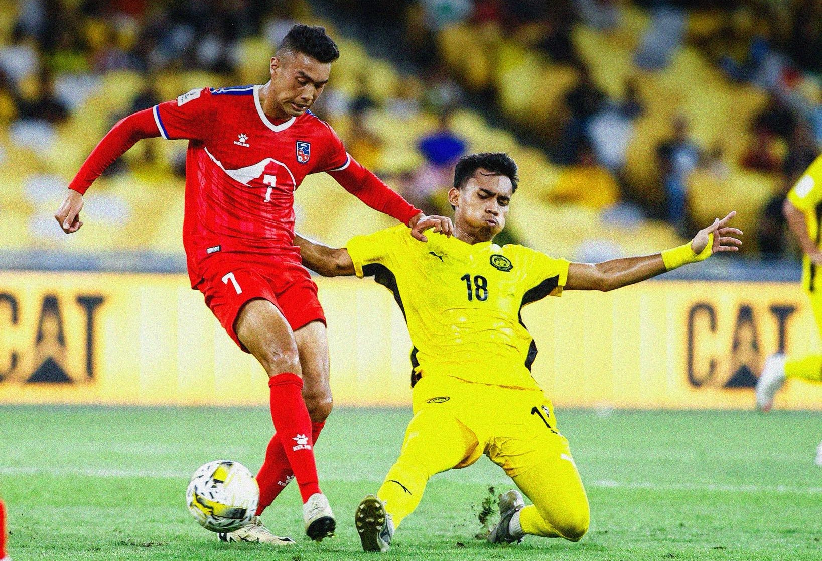 Sút 11m lên trời, Malaysia thắng nhọc Nepal, ngập tràn nỗi lo mất điểm trước đại chiến Việt Nam- Ảnh 1. Sút 11m lên trời, Malaysia thắng nhọc Nepal, ngập tràn nỗi lo mất điểm trước đại chiến Việt Nam- Ảnh 1.