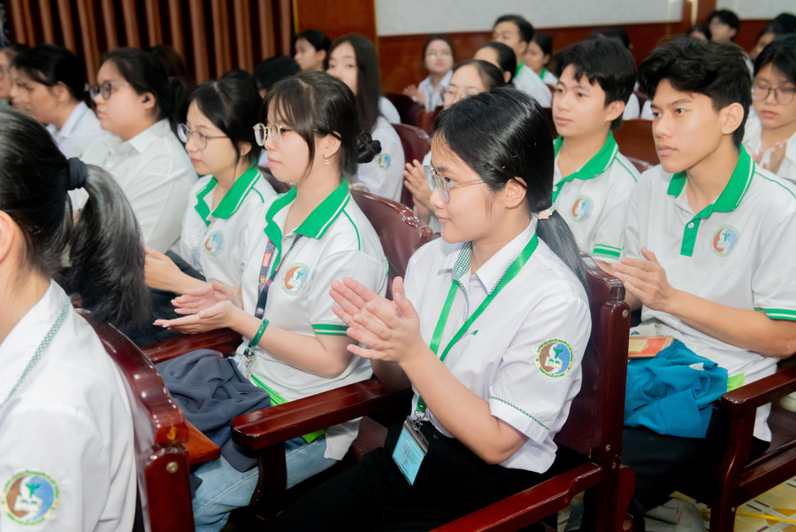 Kết nối tri thức trẻ trong công nghệ đất hiếm- Ảnh 1.