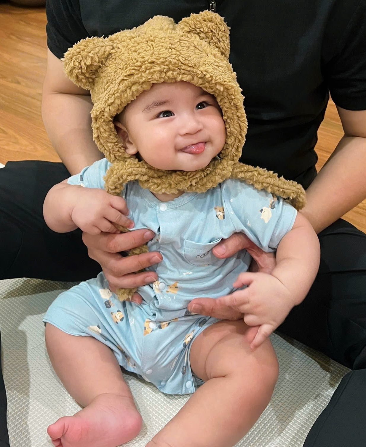 Hành trình nuôi con mát tay của mẹ bỉm Mai Ngọc: Bé Panda cực kỳ 