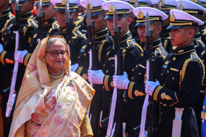 Cựu Thủ tướng Bangladesh Sheikh Hasina: Từ đỉnh cao quyền lực đến án tử hình vắng mặt- Ảnh 4.